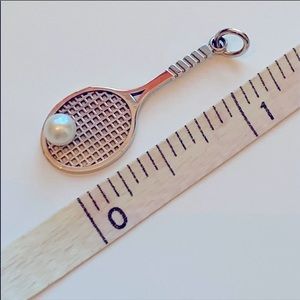 🎾14k white gold Tennis racket with pearl ball